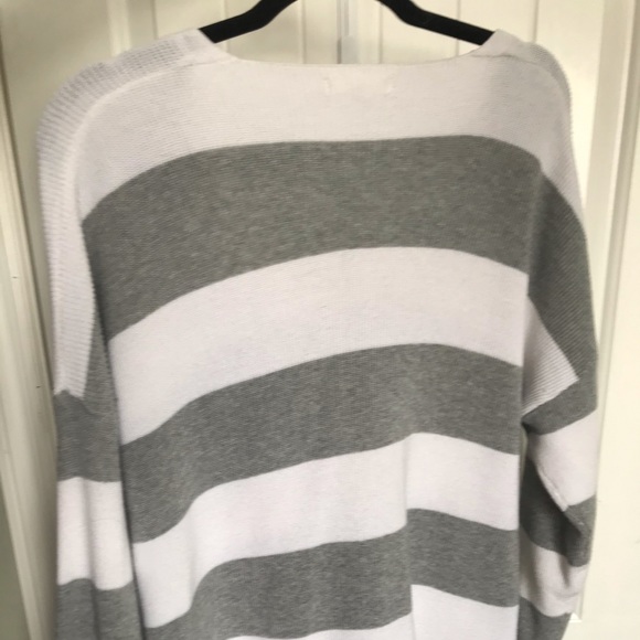 Lightweight Striped Knit Sweater - Picture 4 of 4
